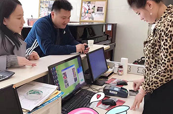 濟(jì)南鋼琴什么品牌銷量好？——英昌鋼琴